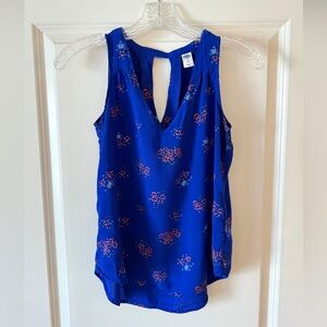 Old Navy Sleeveless V-Neck Floral Blue Blouse